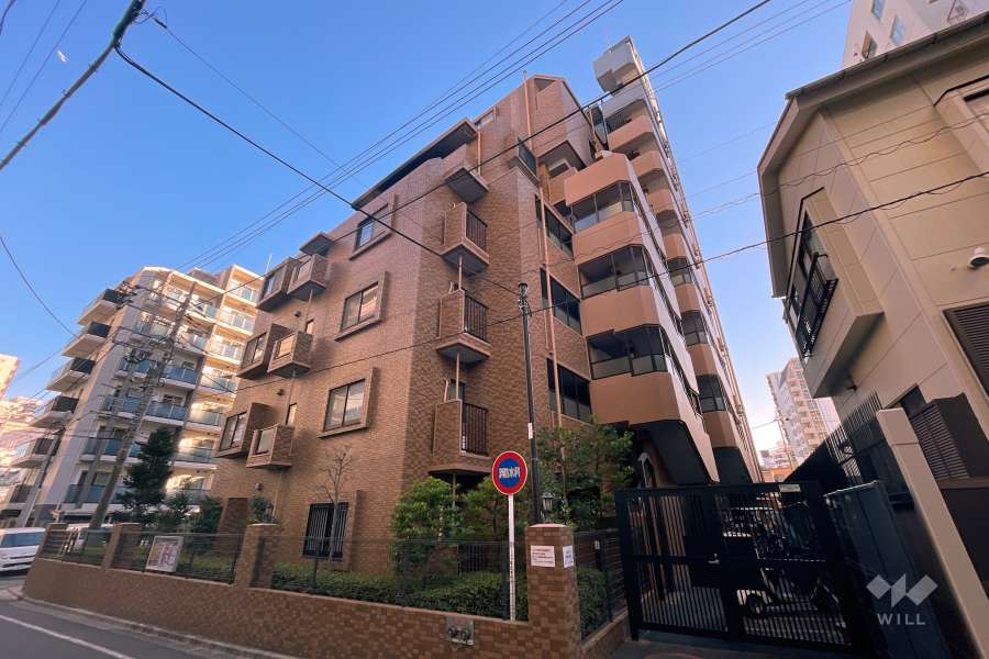 ダイアパレスグランデージ千住大橋の外観（北西側から）