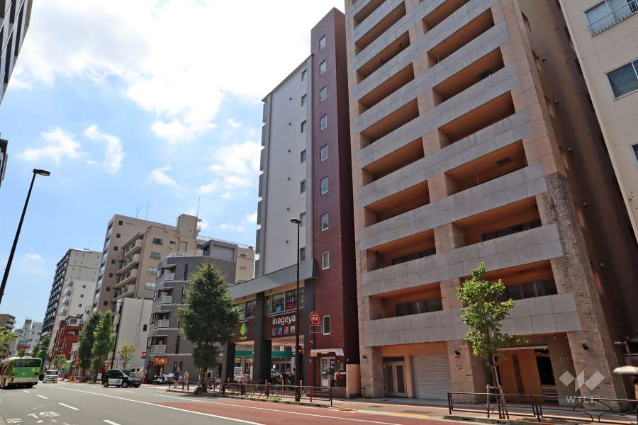 ダイアパレス鶯谷の外観写真(北東側から)