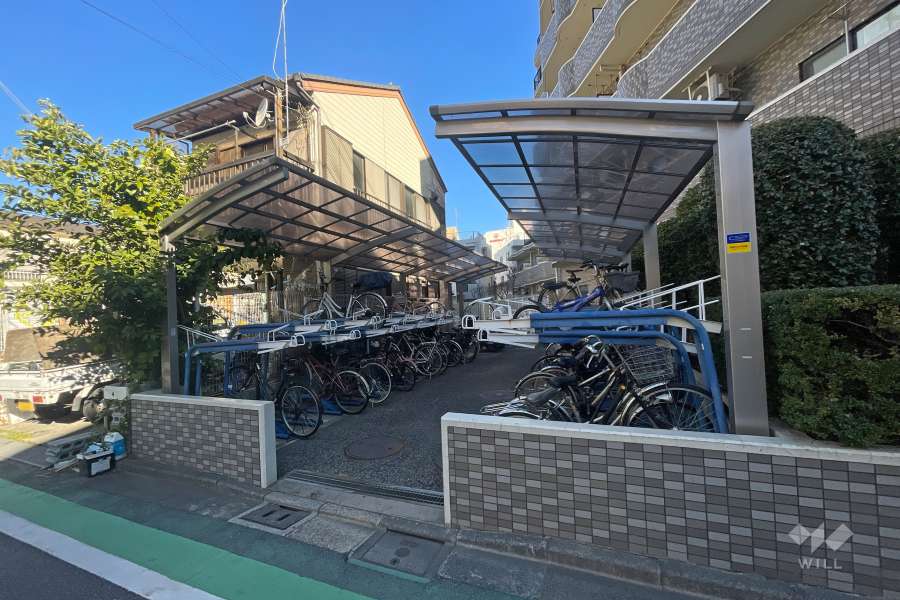 駐輪場（屋根付き）