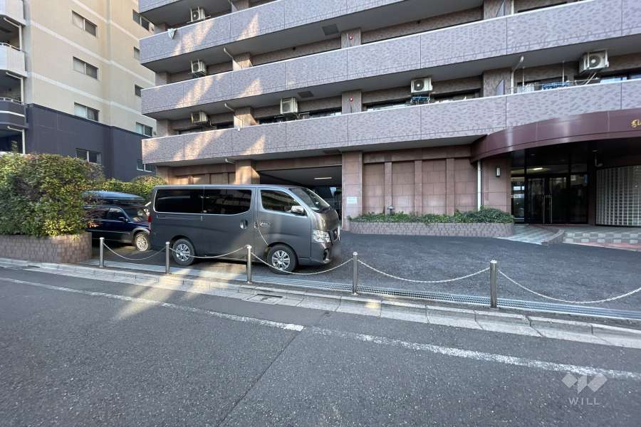 敷地内駐車場（屋外平面式）