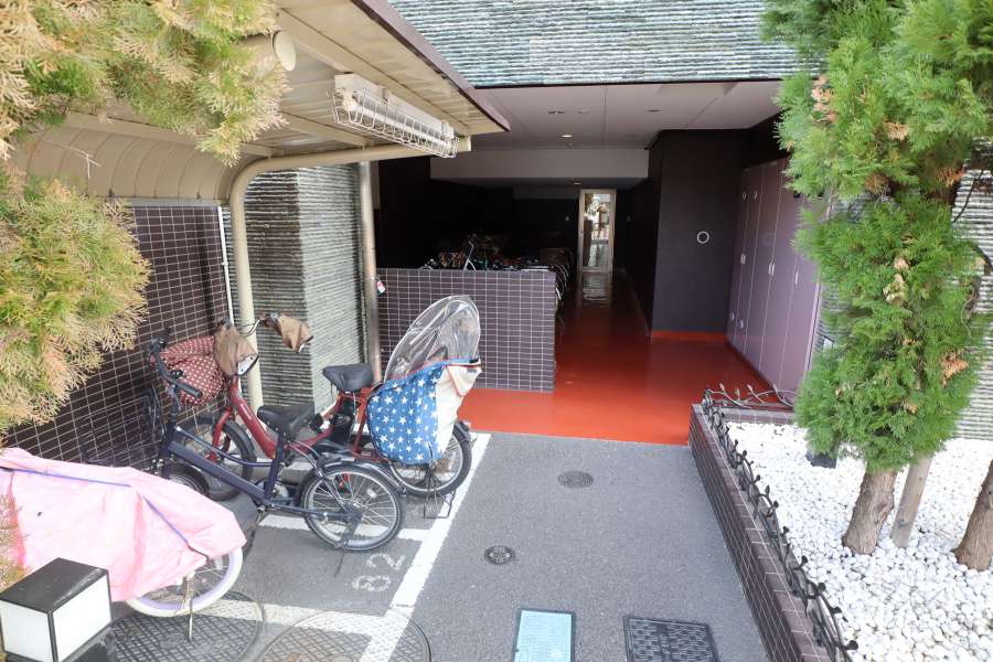 駐輪場