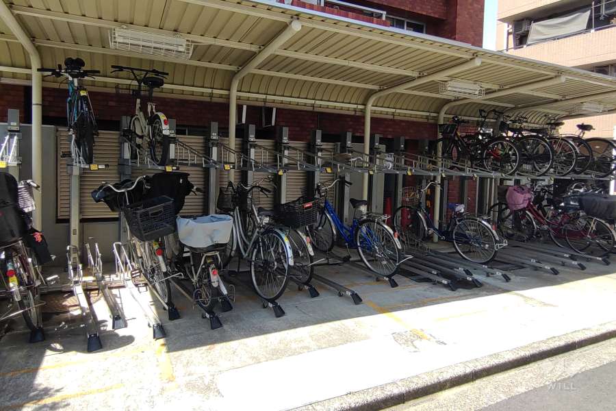 駐輪場（屋根付き）
