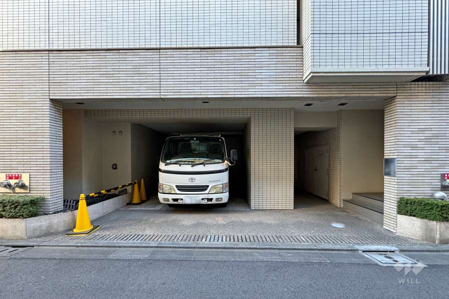 敷地内駐車場（屋内平面式）