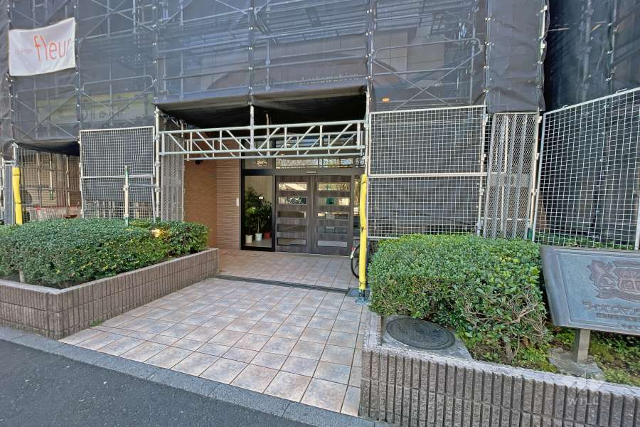 エントランス　※修繕工事中（2024年4月）