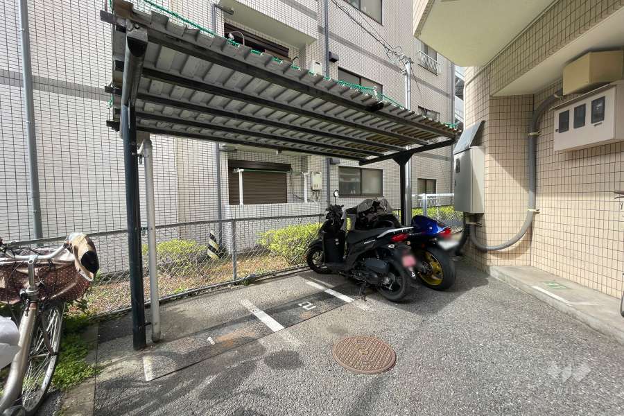 バイク置場
