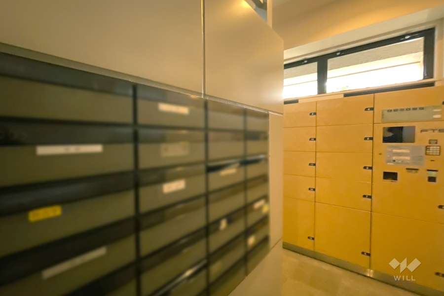 宅配ボックスと共用ポスト