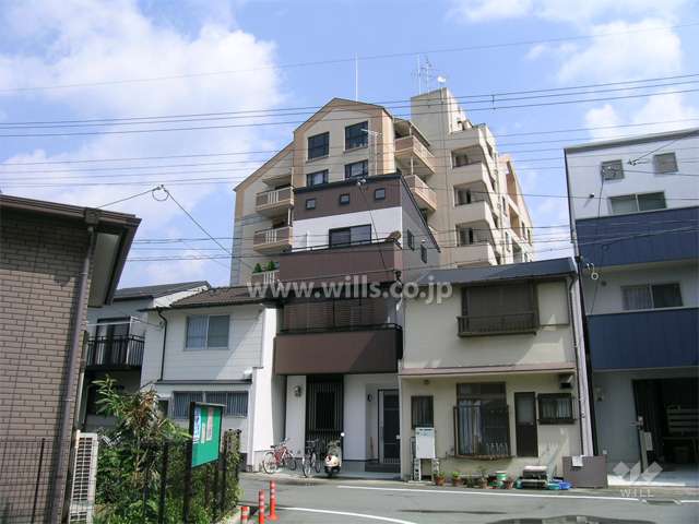 レイセニット池田グランヴェルジェの外観（西側から）