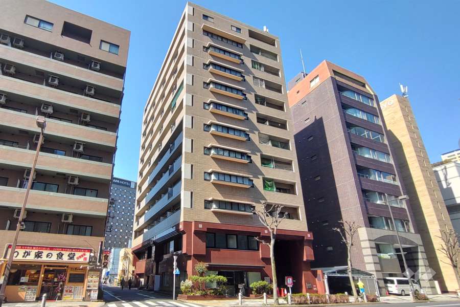 レジェンド日暮里の外観（北東側から）