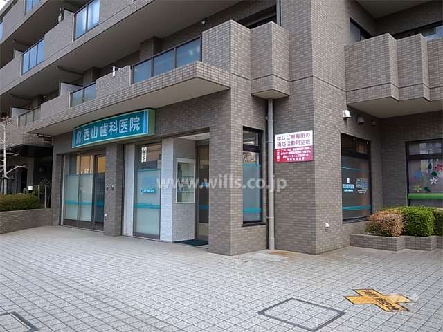 1階に店舗部分があります。