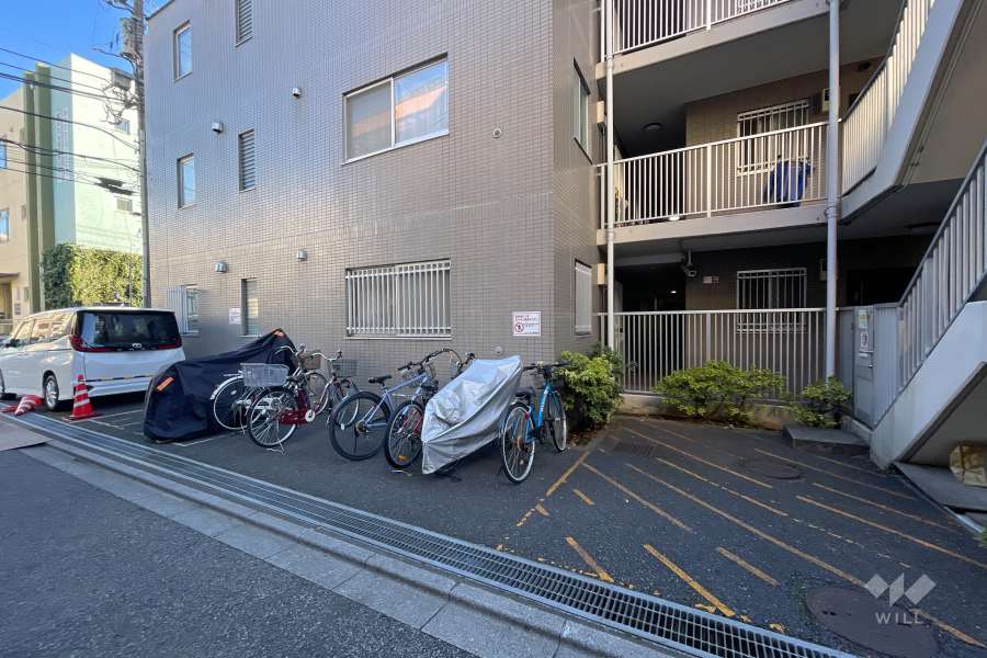 バイク置き場