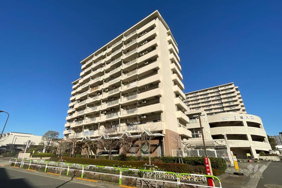 はなみずき通り北参番館の外観（南東側から）