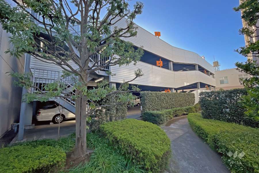 敷地内駐車場（屋内平面式）