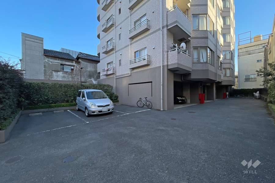 敷地内駐車場（屋外平面式）