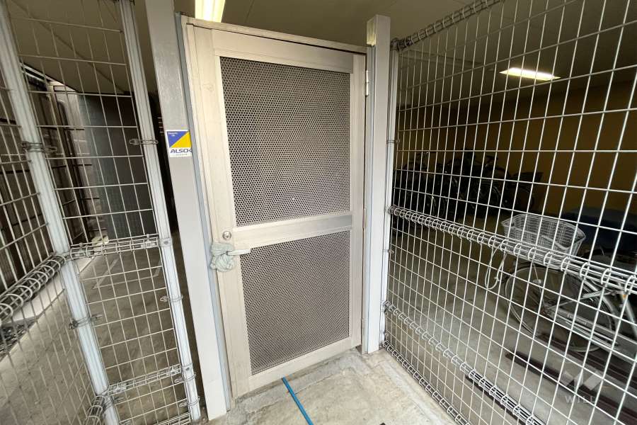 駐輪場の出入り口