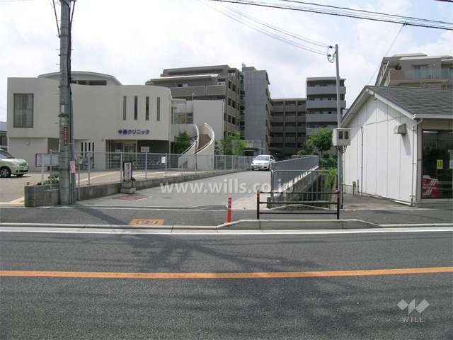 敷地の入り口は国道171号線に面しています