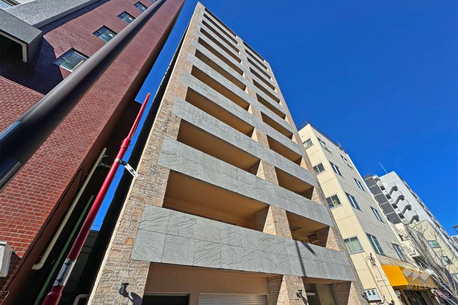 Feeth#001の外観（南東側から）