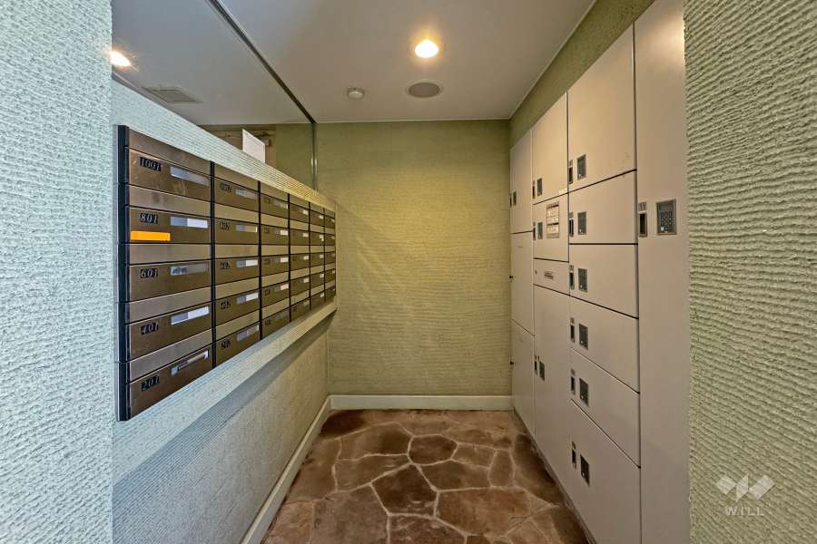 宅配ボックスと共用ポスト