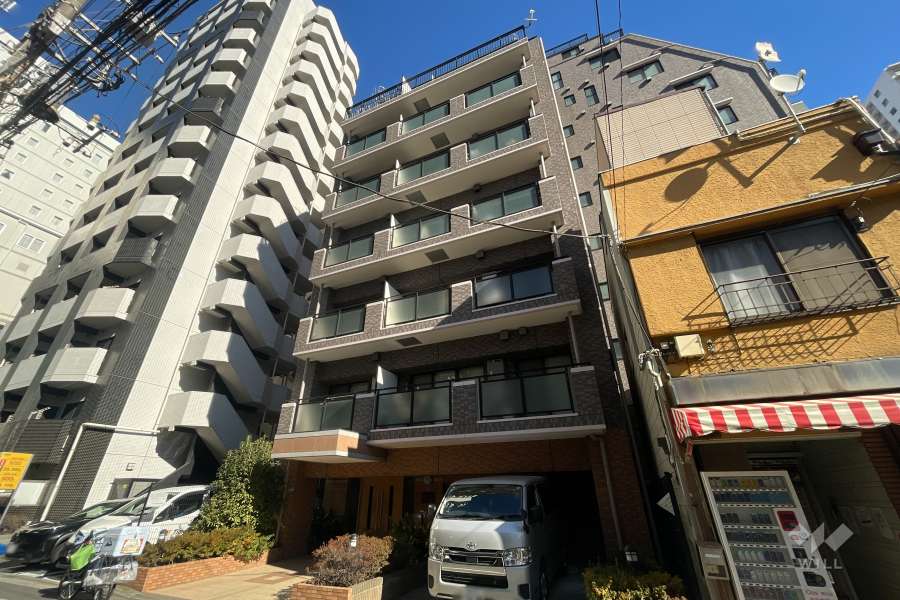 レジェンド日暮里２の外観（南西側から）