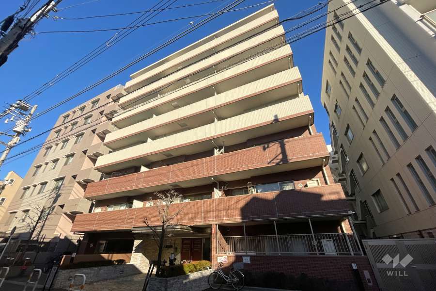 リベール日暮里グラシアの外観（南東側から）