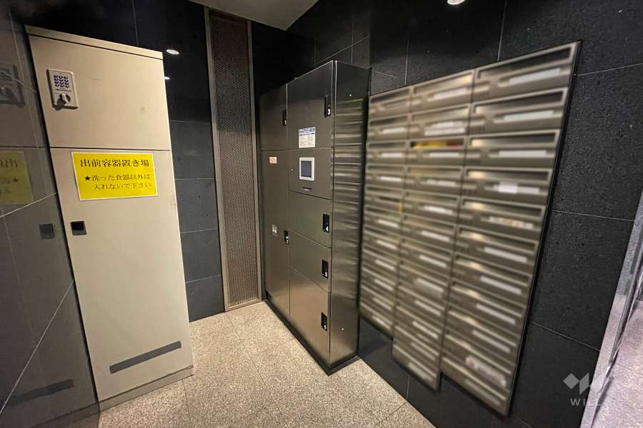 宅配ボックスと共用ポスト