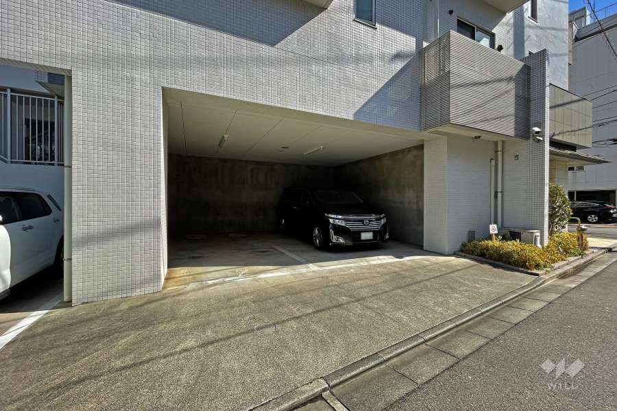 敷地内駐車場（屋内平面式）