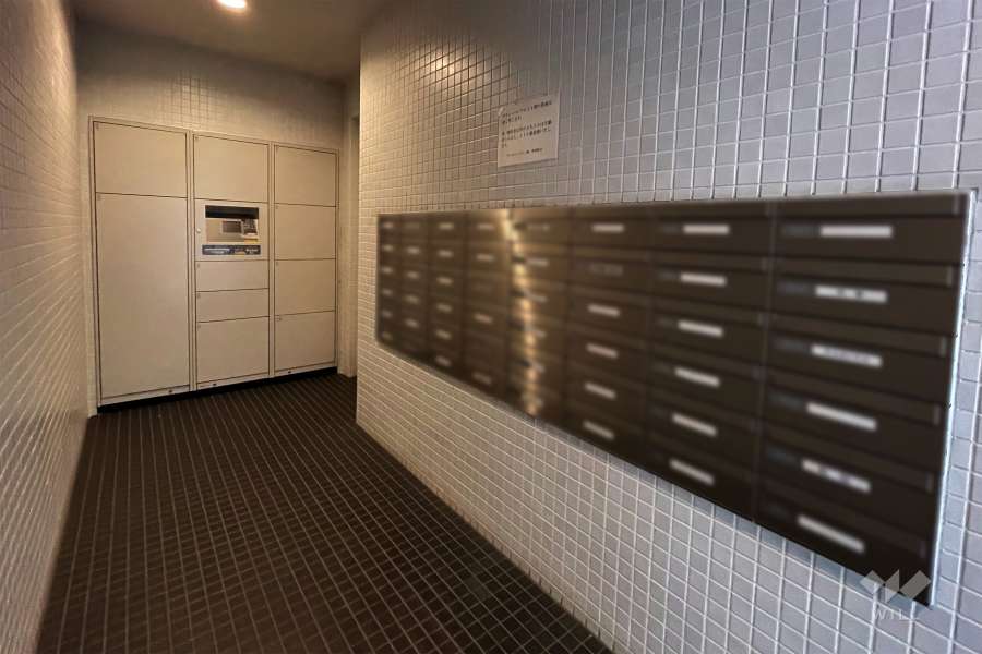 宅配ボックスと共用ポスト