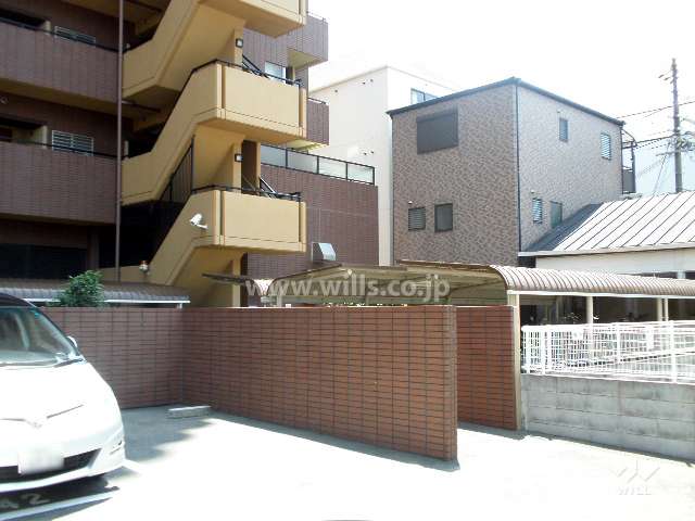 駐輪場（敷地北側にあります。）