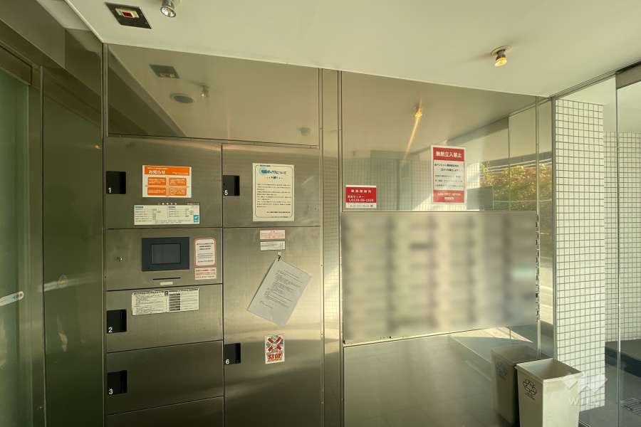 共用ポストと宅配ボックス