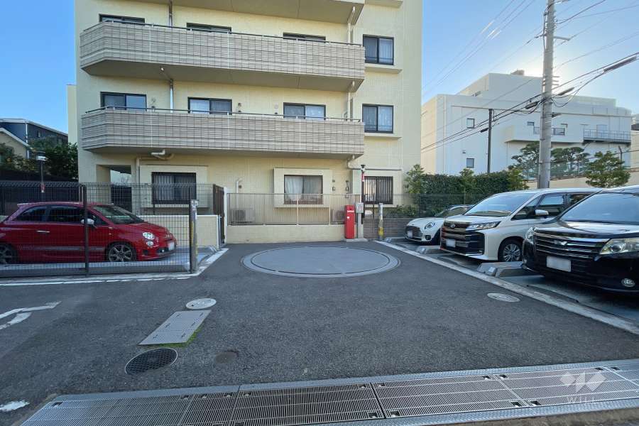 敷地内駐車場（屋外機械式）