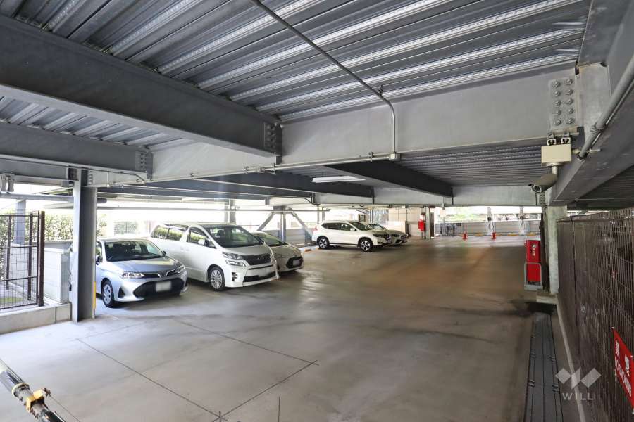 敷地内立体駐車場（屋内平面式）