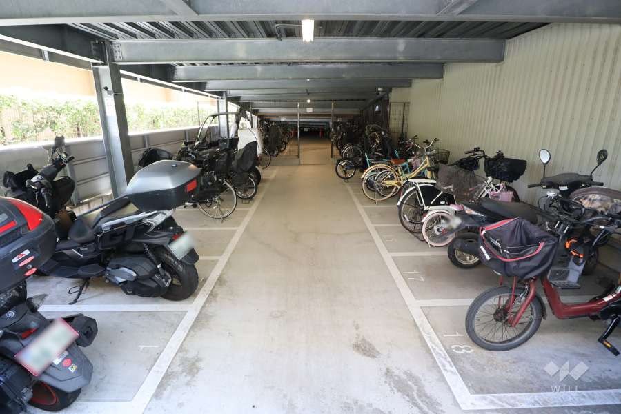 バイク置場