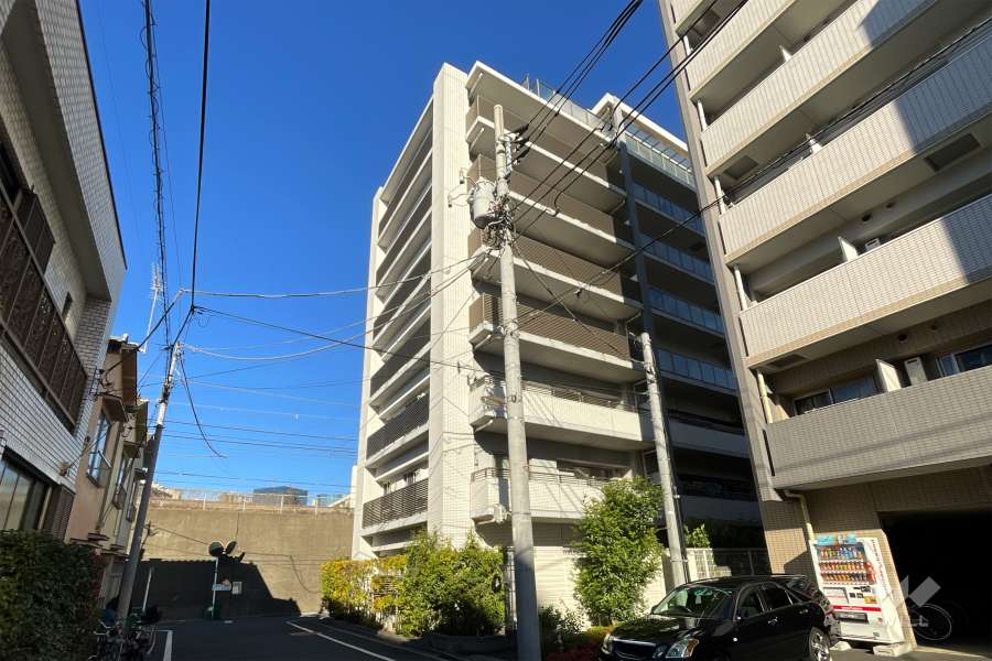 アーデル三ノ輪サウスフォートの外観（南西側から）