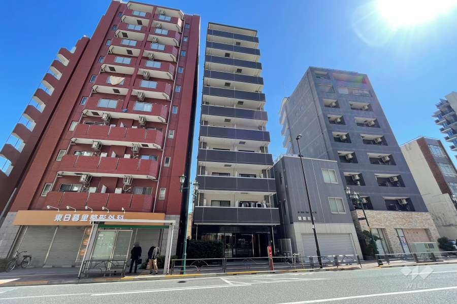 ドルチェ日暮里弐番館の外観（西側から）