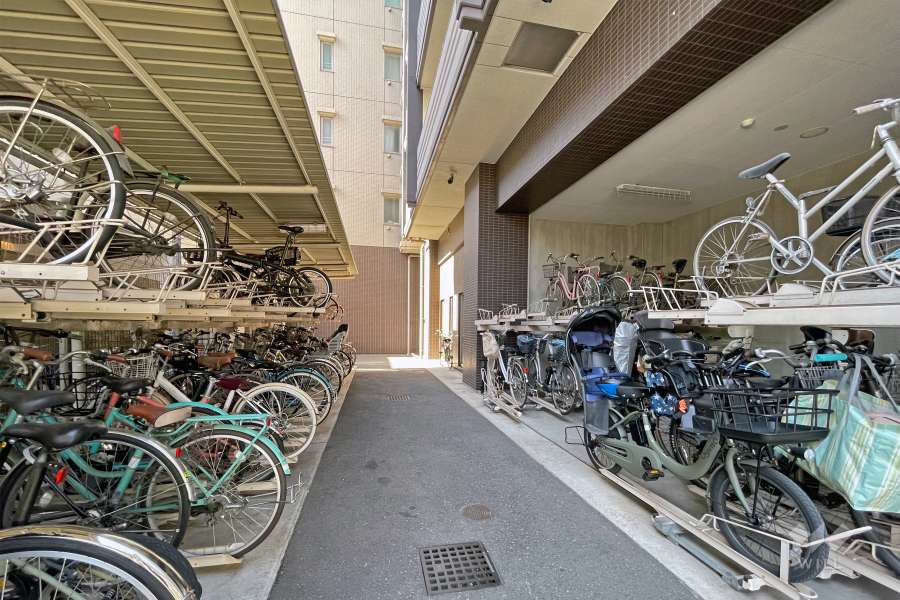 駐輪場