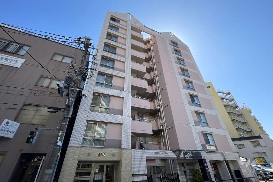 エールハイツ町屋の外観（北側から）