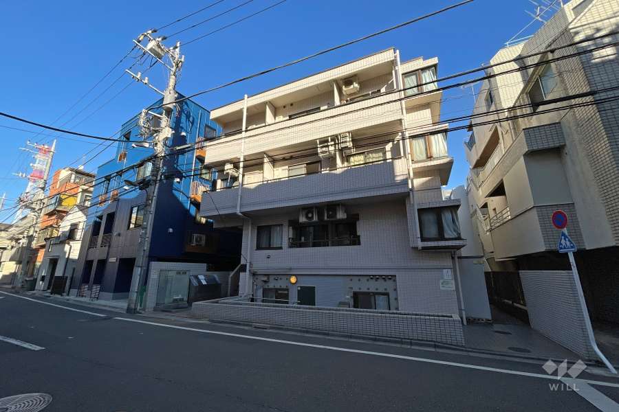 パレ・ドール田端の外観（南西側から）