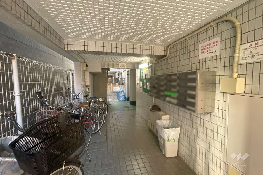 エントランスホール