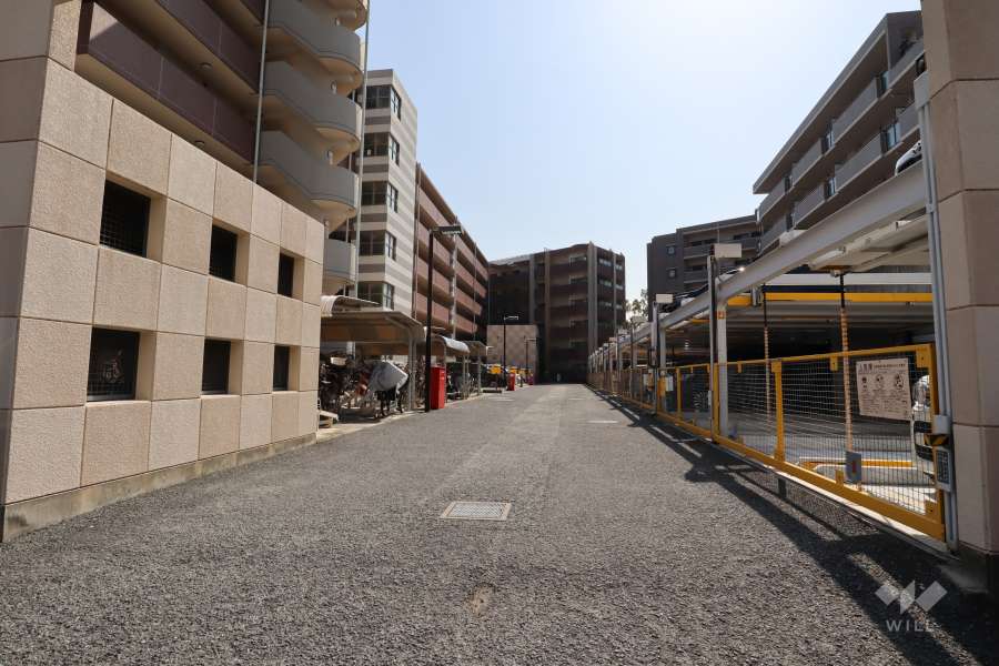 敷地内駐車場（屋外機械式）