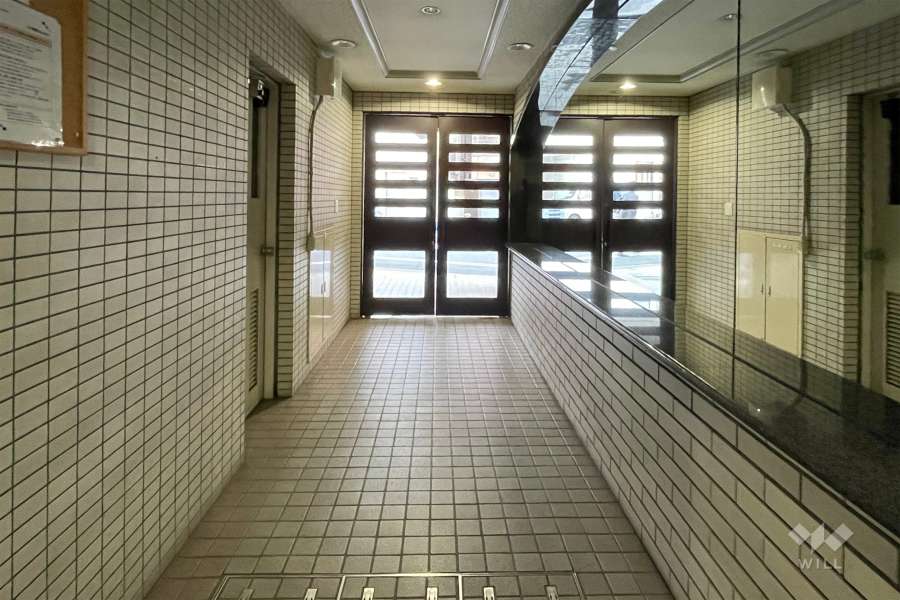 エントランスホール