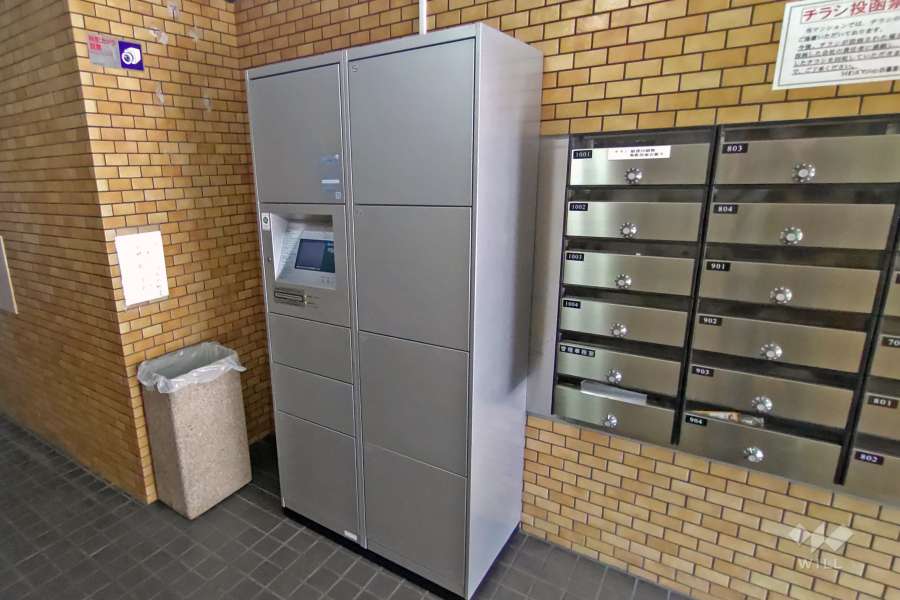 宅配ボックスと共用ポスト