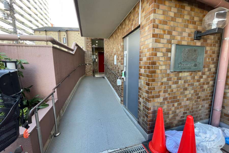 エントランスアプローチ