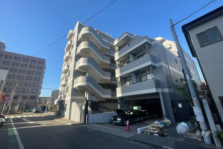 藤和シティコープ町屋の外観（北東側から）