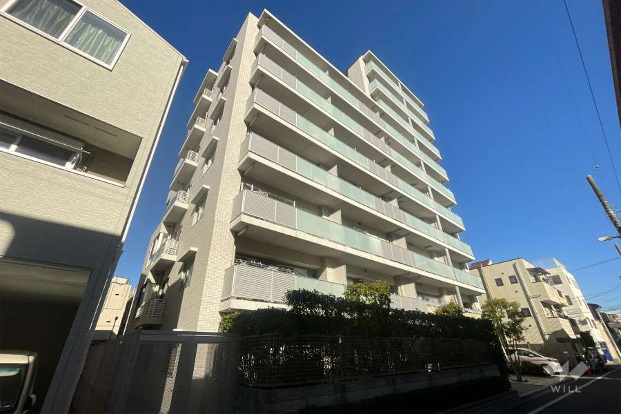 プレジール尾久ステーションマークスの外観（南西側から）