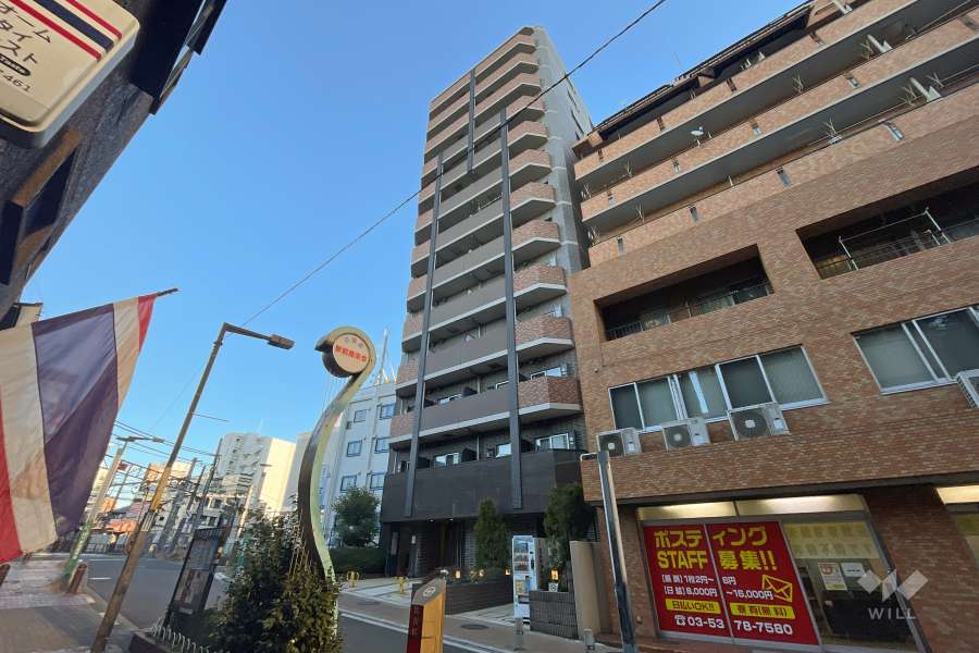 ハーモニーレジデンス日暮里の外観（南側から）