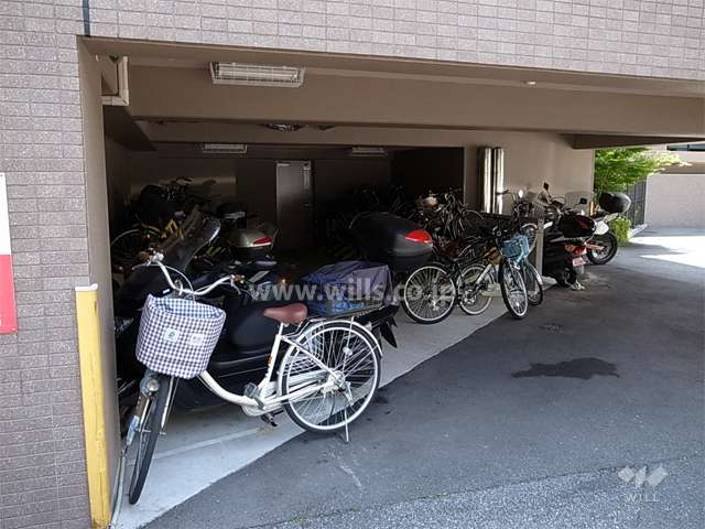駐輪場、バイク置き場