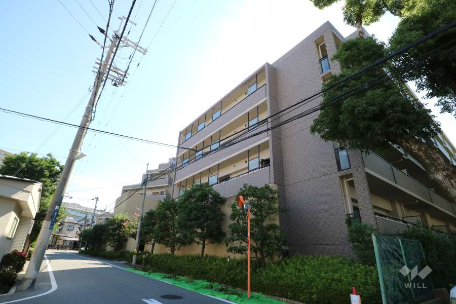 ローレルコート池田城南の外観（南西側から）