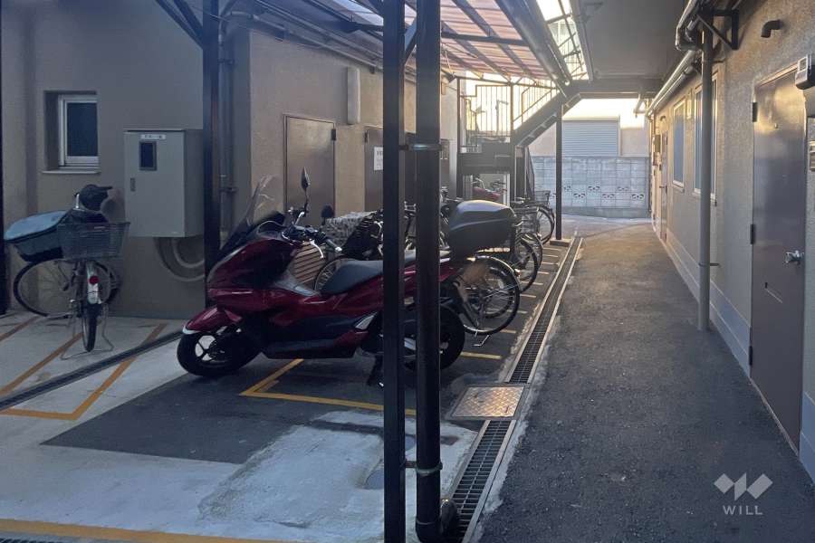 バイク置場・駐輪場