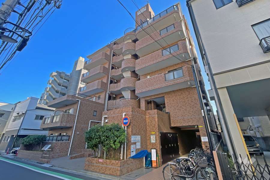 ライオンズマンション東日暮里第2の外観（南東側から）