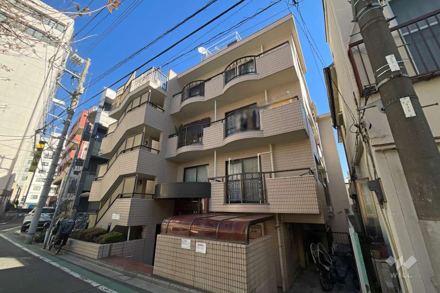 リーフハイツ西日暮里の外観（南西側から）