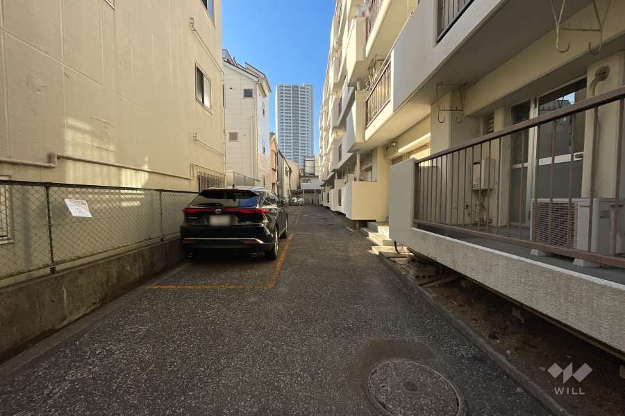 敷地内駐車場（屋内平面式）　